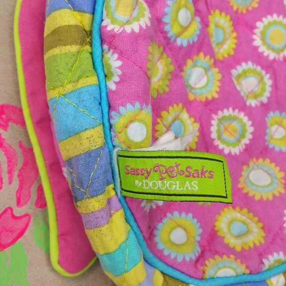 Sassy Pet Saks by Douglas Owl Purse - Picture 8 of 10